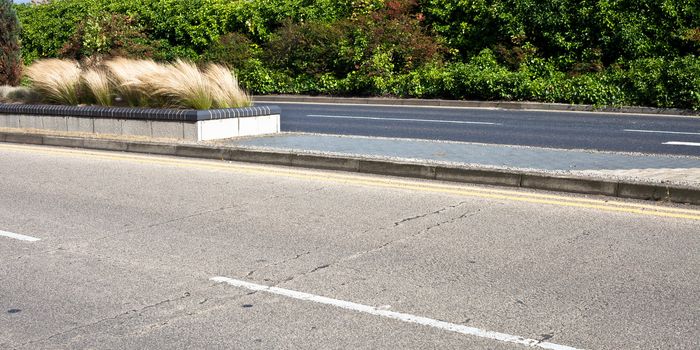 Detailed view of a modern dual carriageway