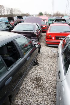 scrap yard for car recycling