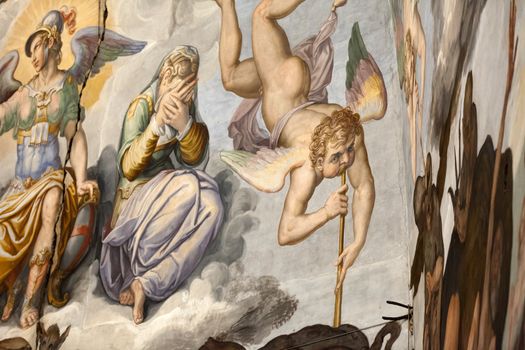 Florence - Duomo .The Last Judgement. Inside the cupola: 3600 m2 of frescoes, created by Giorgio Vasari and Federico Zuccari, who worked there from 1572 to 1579.
