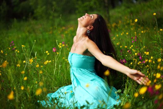 nature love woman on flower field