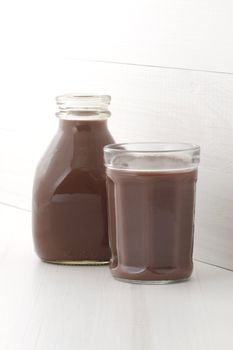 Delicious, nutritious and fresh Chocolate pint, made with organic real cocoa mass