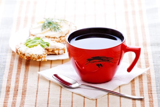 diet breakfast with tea and corn bread