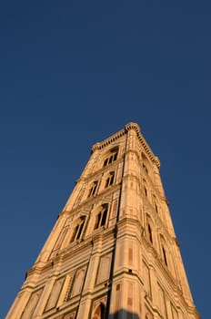 Florence is considered the jewel of the reinessance, is one of the most beautiful italian town.