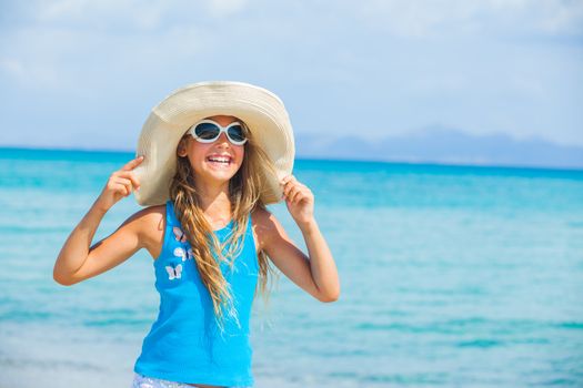 Cute teens girl in big hat relax ocean background