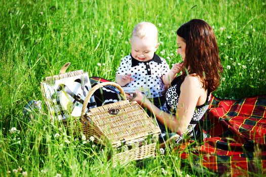 family picnic mother and child