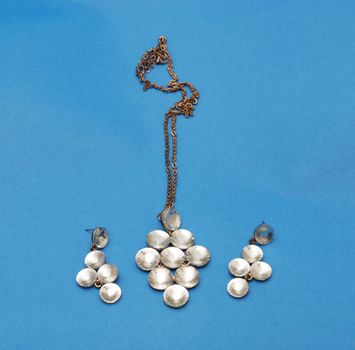 earings