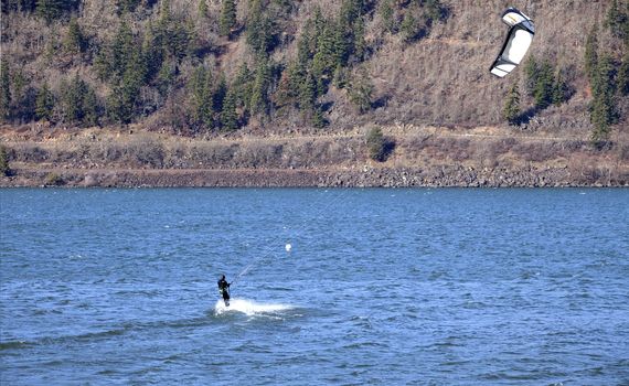 Wind surfers enjoying the pull, Columbia River Gorge OR.