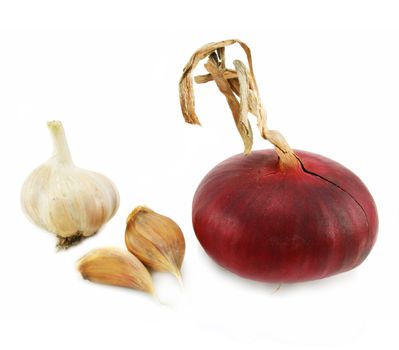 Few cloves of garlic and red onion isolated on a white background