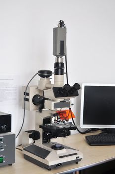 electronic microscope for the research of biological technology 