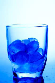 An image of a glass with ice 