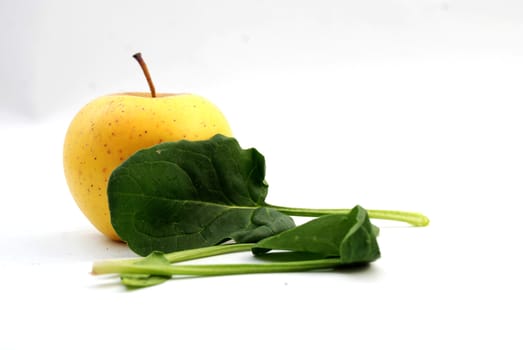 golden apple and spinach