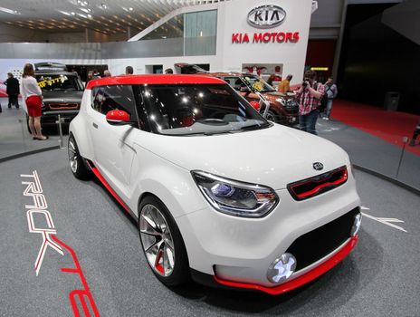 GENEVA - MARCH 16 : white and red Kia Track'ster concept on display at the 82st International Motor Show Palexpo -Geneva on March 16; 2012 in Geneva, Switzerland.