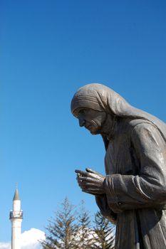 mother teresa,statue in struga,macedonia