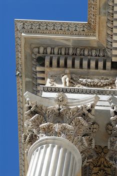 Milan, detail of the capitals of the Arco della Pace