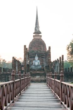 Wat Sa Si and old wood stair