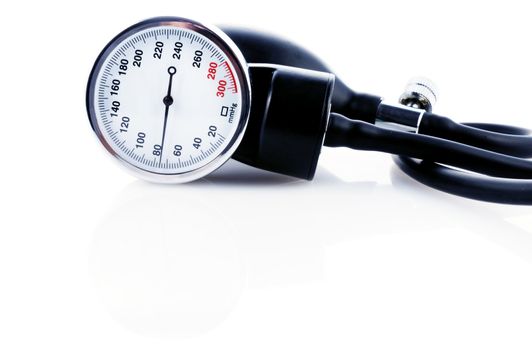 Medical tool for blood pressure measuring