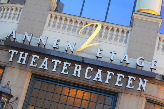 The Theatre Café (Norwegian: Theatercafeen), opened in 1900, is one of Oslos most popular restaurants. It's located next to the norwegian National Theatre.