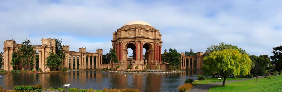 Exploratorium San Francisco palace of fine arts