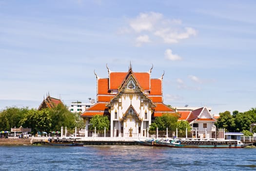 Wat Rakang, Thai Temple on the River.