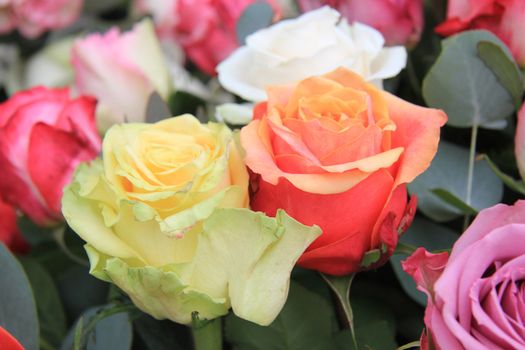 Mixed rose bouquet, big roses in bright colors