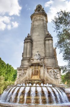 Monument with fountain at plaza de espana-madrid