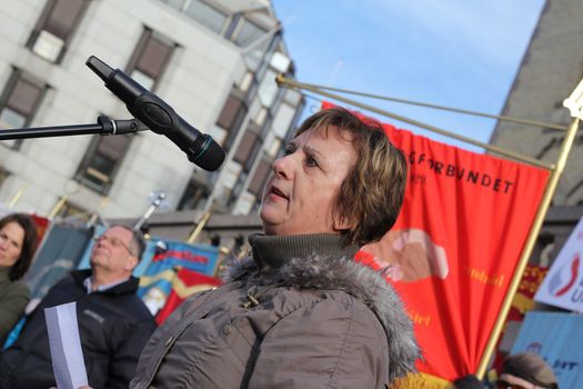 Audhild Solsvik, secretary of the United Federation of Trade Unions (Fellesforbundet) in Bergen, speaking at a demonstration against the EUs Temporary and Agency Work Directive 21.02.2012.