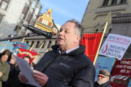 Hans O. Felix, leader of norwegian trade union EL &amp; IT Forbundet, speaking at a demonstration against the EUs Temporary and Agency Work Directive 21.02.2012.