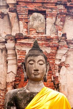 Sitting Buddha statue in Wat Phra Si Rattana Mahathat Temple Ayutthaya , Thailand.