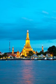 Wat Arun, Bangkok Thailand, Wat Arun is one of Bangkok's best know landmark.