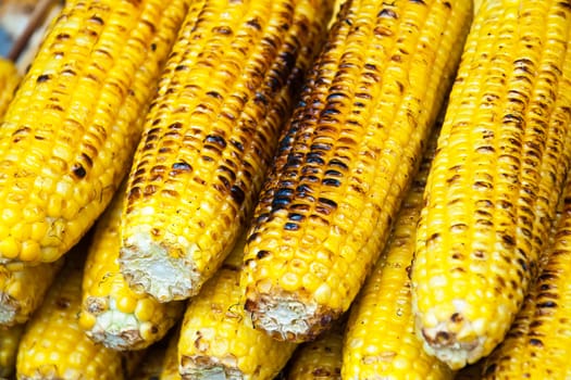 Grilled yellow corn