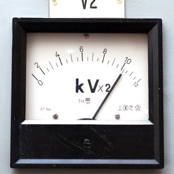 Old style voltmeter gauge
