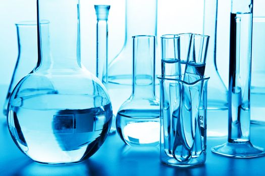 chemical laboratory glassware 