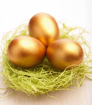 golden easter eggs 