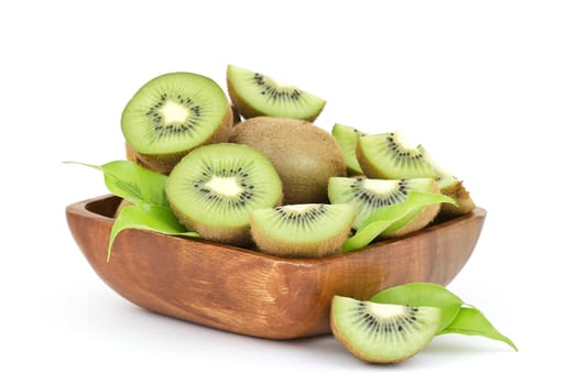 fresh kiwi fruits in a bowl