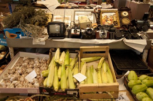 scene in portugal / island of madeira / funchal / mercado dos lavradores