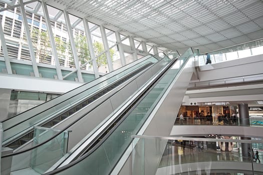 Escalator in the shopping mall