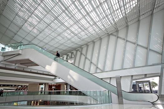 Escalator in the shopping mall