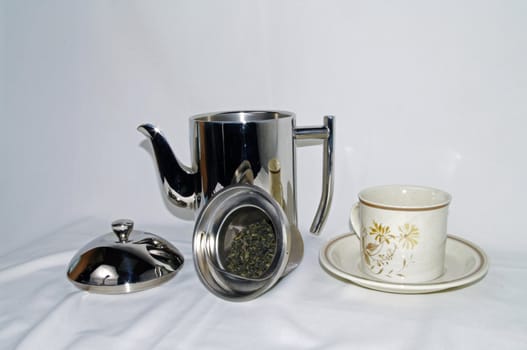 Green Tea with Tea pot and Cup and Sauser