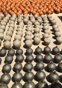 Many clay vases kept for drying