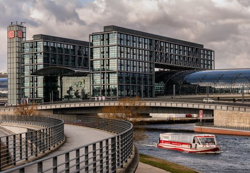 Berlins futuristic main station, located on the Spree river.