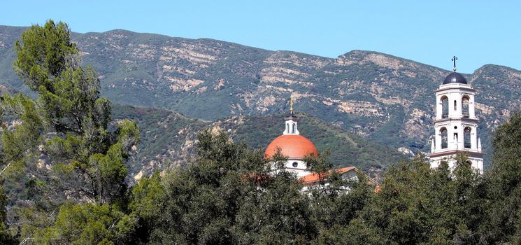 Thomas Aquinas Chapel at the collage in Ojai / Santa Paula