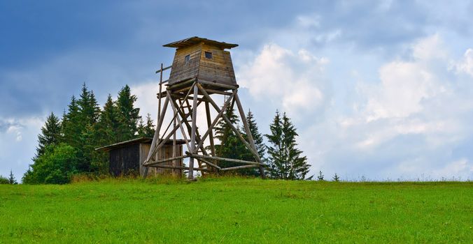 A small hut used for hunting