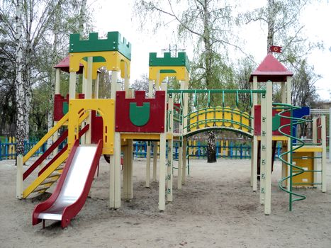 General view of the playground, on which there is no one