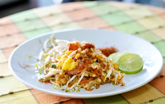 Favorite Thai cuisine , Thai food Pad thai , Stir fry noodles 