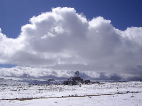 Rare Winter snow storm in Mojave Desert USA