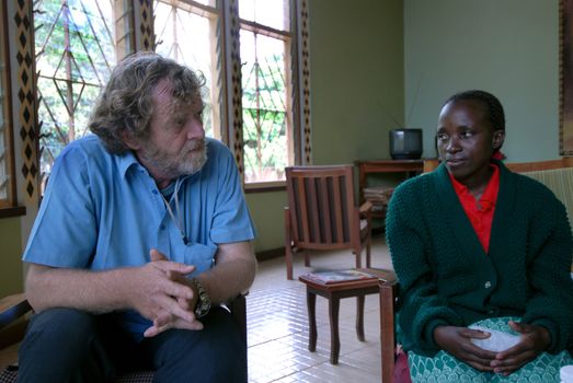 Balaka, Malawi, April 2007:Father Piergiorgio Gamba and prisoner.The missionary has opened a shelter for those released from prison the Half-Way House. Here the people who came out of prison,learn the trades of carpenter,tailor,baker