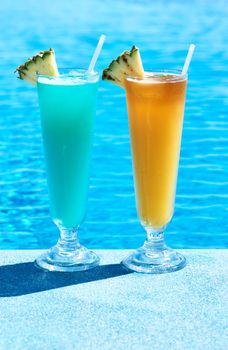 Cocktails near the swimming pool