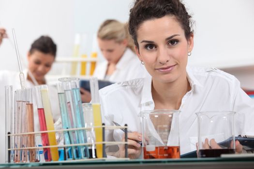 Women working in a laboratory