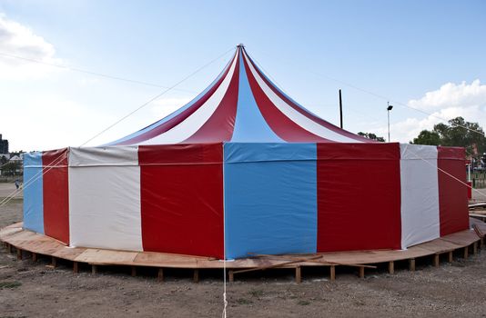 	
circus tent