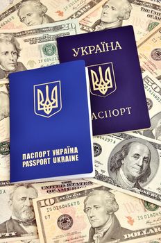 Ukrainian foreign passports and dollars